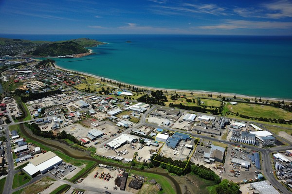 9 Solander Street bay view boundary